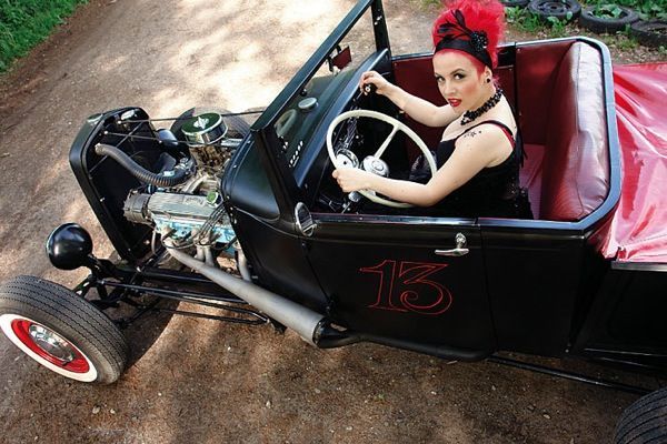 День Валентина в Тюмени: что подарить и куда сходить