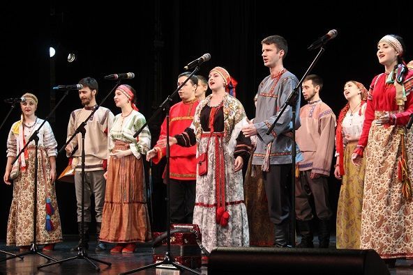 Афиша на уик-энд: День народного единства, «Ночь искусств» и кастинг на шоу «Лучше всех»