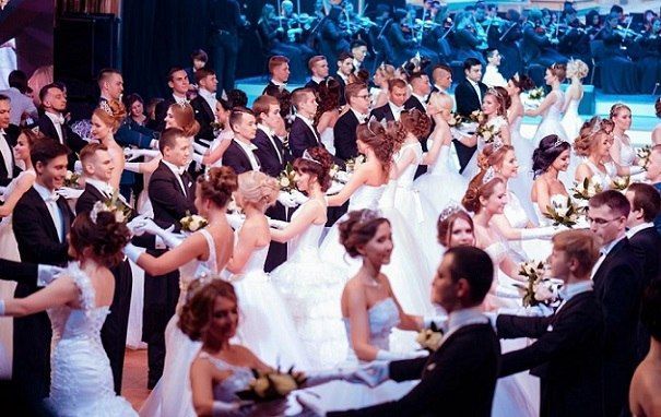 Афиша на уик-энд: велопарад, «Солянка» и «Рыцарская сага»