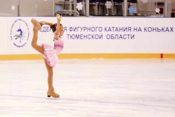 Афиша на уик-энд: катаемся на коньках, едим капусту и рисуем китов