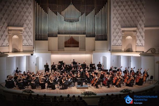 Афиша на уик-энд: катаемся на коньках, едим капусту и рисуем китов