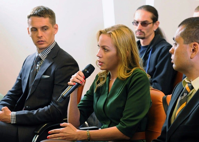 Текстовая версия онлайн-конференции с губернатором Владимиром Якушевым