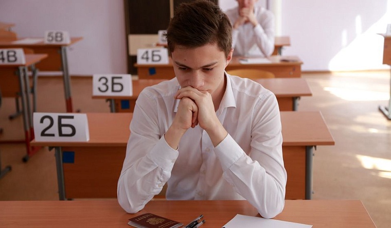 Шпаргалки писать можно, но брать их на ЕГЭ – нельзя