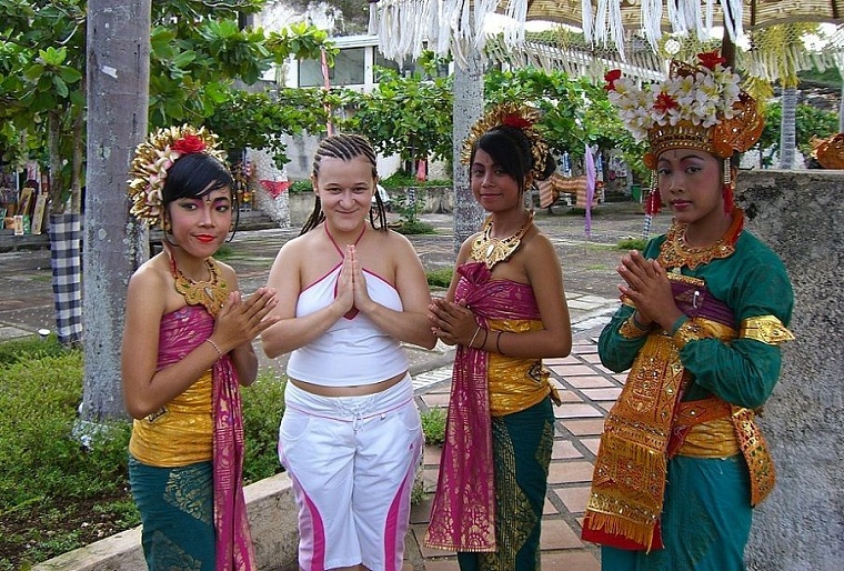 Переночевать бесплатно: тюменская путешественница — о каучсерфинге, расходах и общении