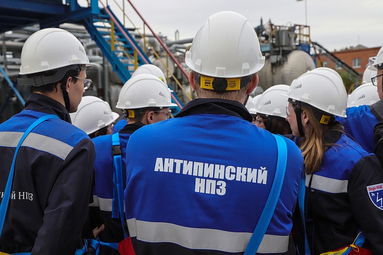 Антипинский НПЗ метит в лидеры рынка через 5 лет