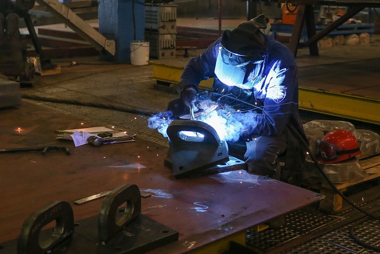 «Завод БКУ» в Тюмени произвел 68 буровых установок за четыре года