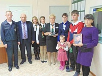 Ханты-Мансийский банк продолжает награждение героев