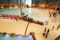 Крупнейший в России аквапарк открылся в Тюмени