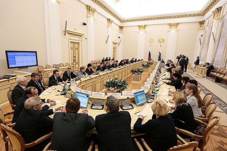 В правительстве обсудили итоги года: было непросто, но регион справился