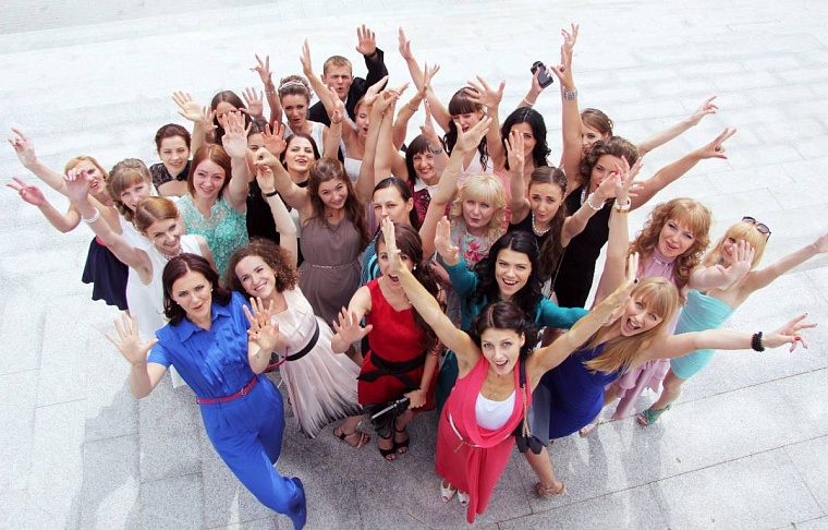 Платье на выпускной напрокат: условия и цены в Тюмени