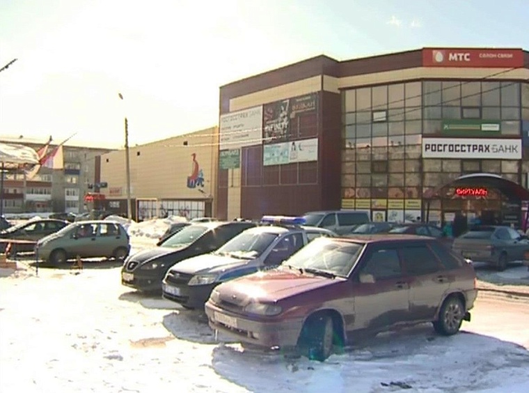 Пять минут – и все на улице: в регионе продолжаются проверки ТРЦ