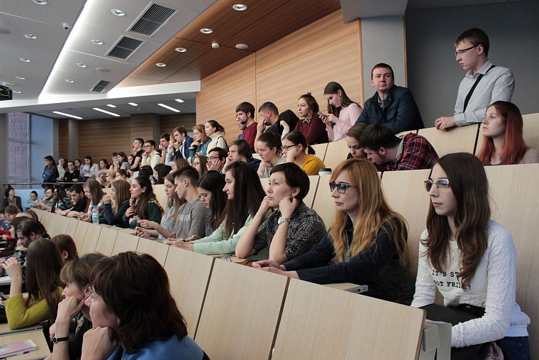 Лев Манович: С помощью Instagram можно изучить Тюмень как микрокосмос трендов