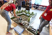 На Кубок губернатора по робототехнике привезли «умный дом» и трубу ТЭЦ