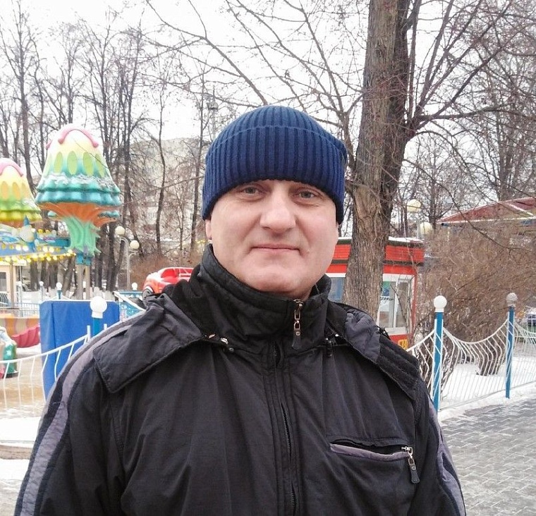 Что делать с бездомными животными зимой: мнения тюменцев