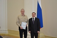 Владимир Якушев вручил награды выдающимся землякам