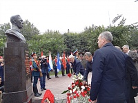 В Тюмени открыли памятник Герою Советского Союза Дмитрию Карбышеву