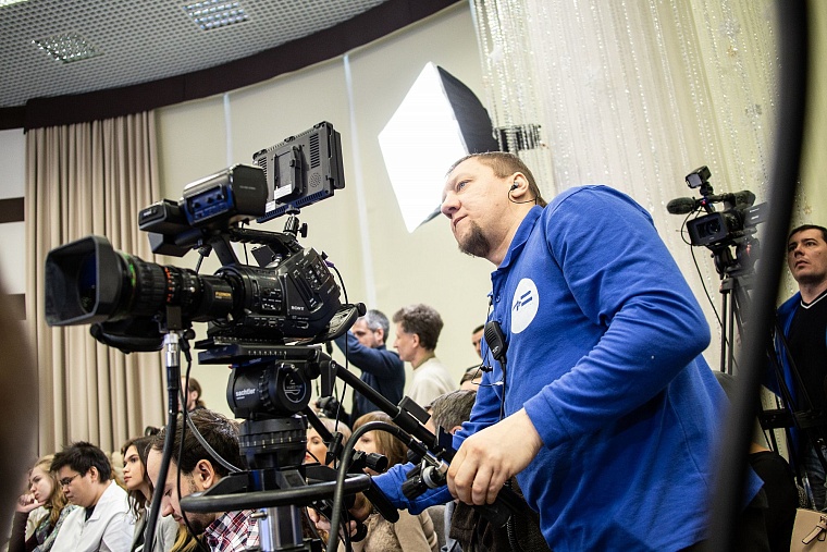 Губернатор Александр Моор рассказал, что ждет область в 2019 году