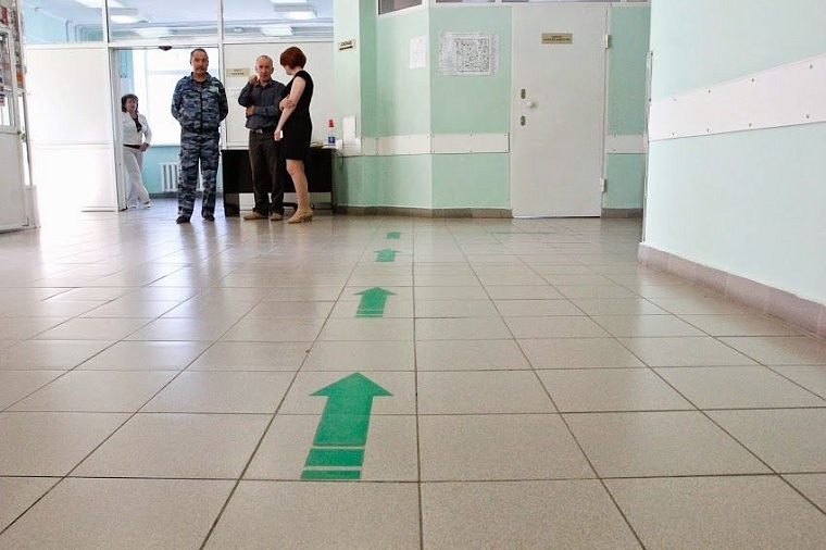 Больничный пробег: журналистам показали тюменскую медицину