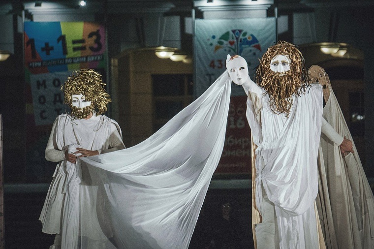 Открытый «Космос»: кто играет на новой сцене Тюмени