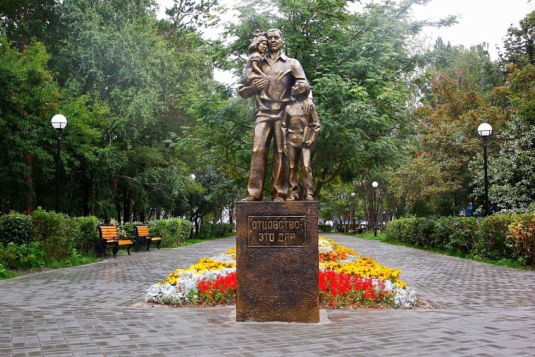 Топ-10 новых памятников Тюмени