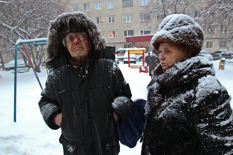 Как и почему обрушилась крыша в тюменской пятиэтажке: репортаж с места ЧП