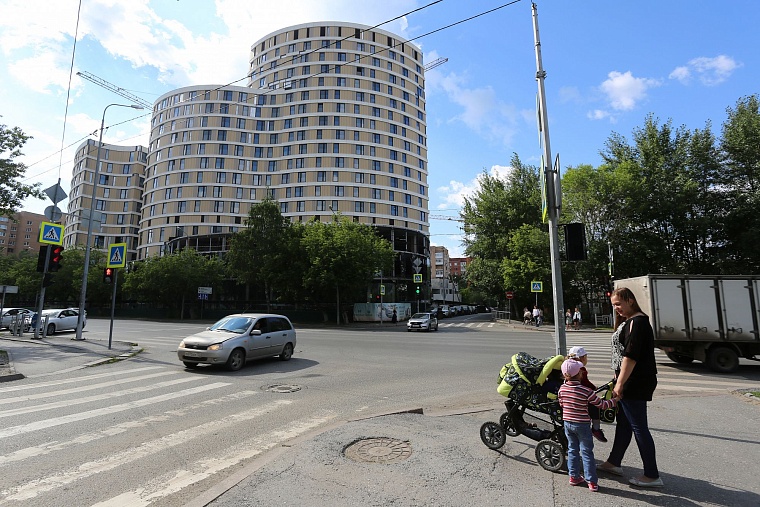 Долгострои Тюмени: жилье на окраине, несуществующие дома и квартиры в воздухе