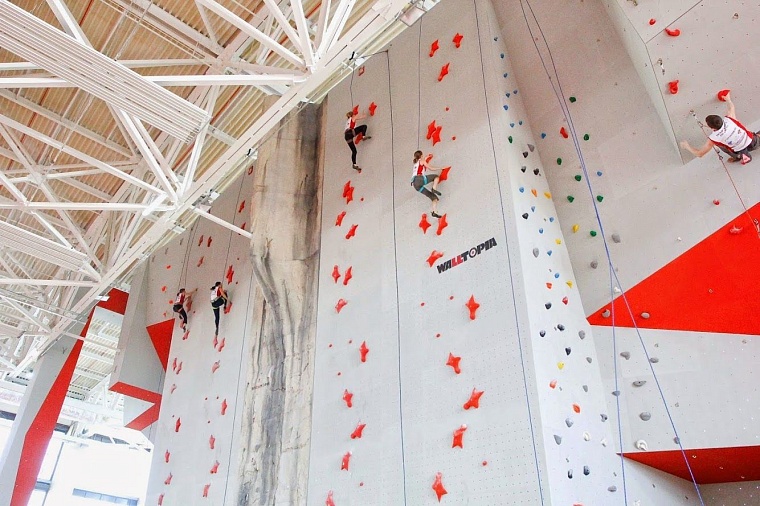 На старт, внимание, марш: в Тюмени открылся легкоатлетический манеж