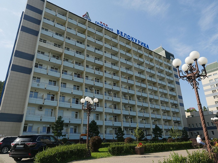 От каких болезней лечат в санаториях Алтая