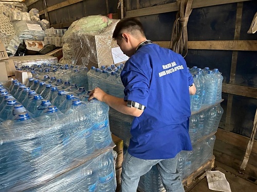 Тюменские волонтеры готовы помогать жителям региона во время паводка
