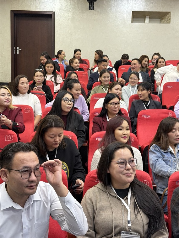 Тюменские преподаватели повысили квалификацию монгольских коллег