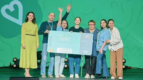Три тюменских семьи стали победителями окружного полуфинала конкурса "Это у нас семейное"