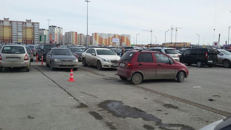 Выходные на тюменских дорогах: 58 пьяных водителей, пешеходы с сюрпризом и две смерти на трассе