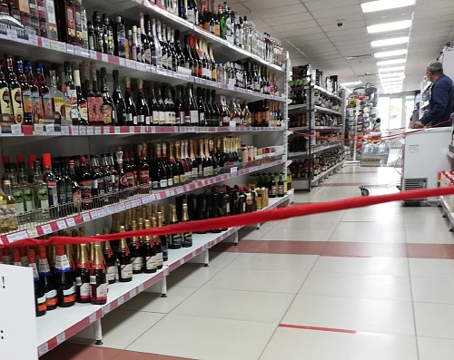 В России предложили запретить продажу алкоголя в таре до 250 граммов